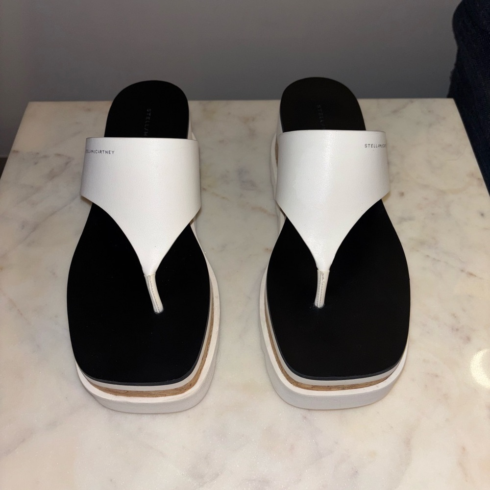 Like New - Stella McCartney Sneak-Elyse Logo Printed Platform Sandals - Picture 2 of 8